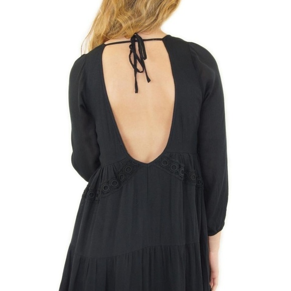 Lovers + Friends Dresses & Skirts - Lovers and Friends Black Babydoll Dress Medium